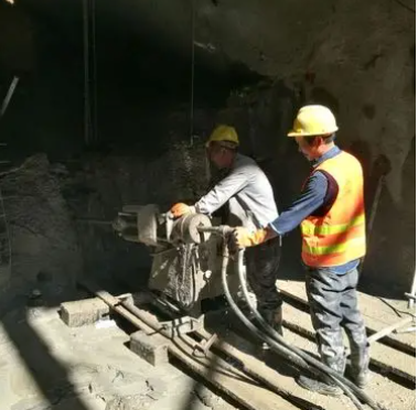 鼎城水下抗分散灌浆料特点 水下不分散注浆料介绍